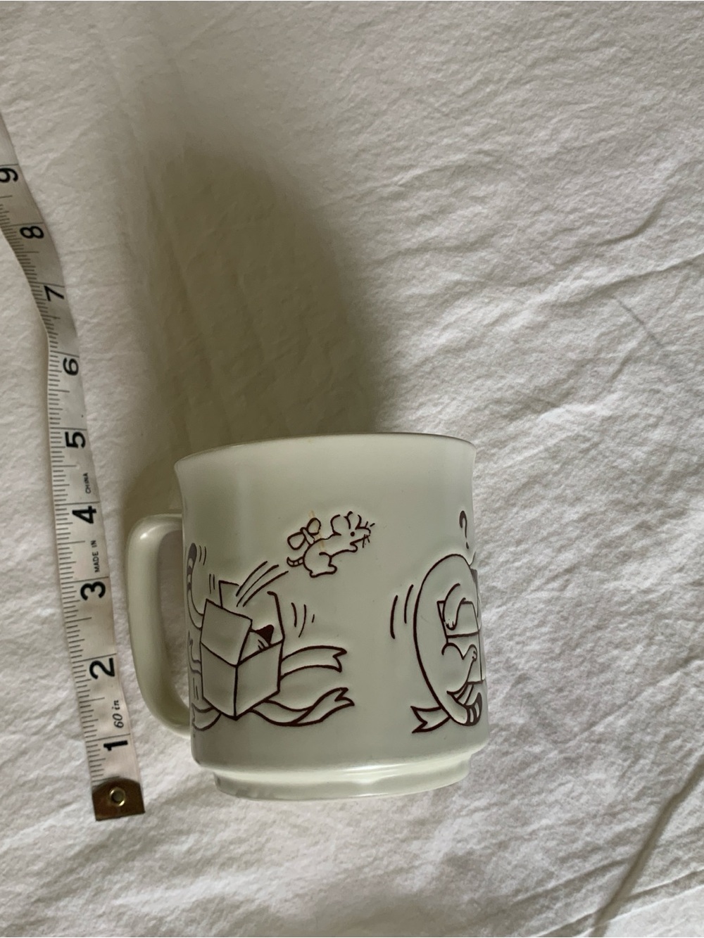 White Ceramic Cat Mug with Brown Illustration - Picture 2 of 5